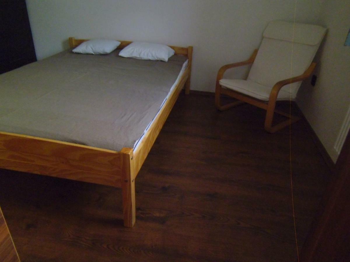 Aulich Apartman Miskolc Exteriör bild